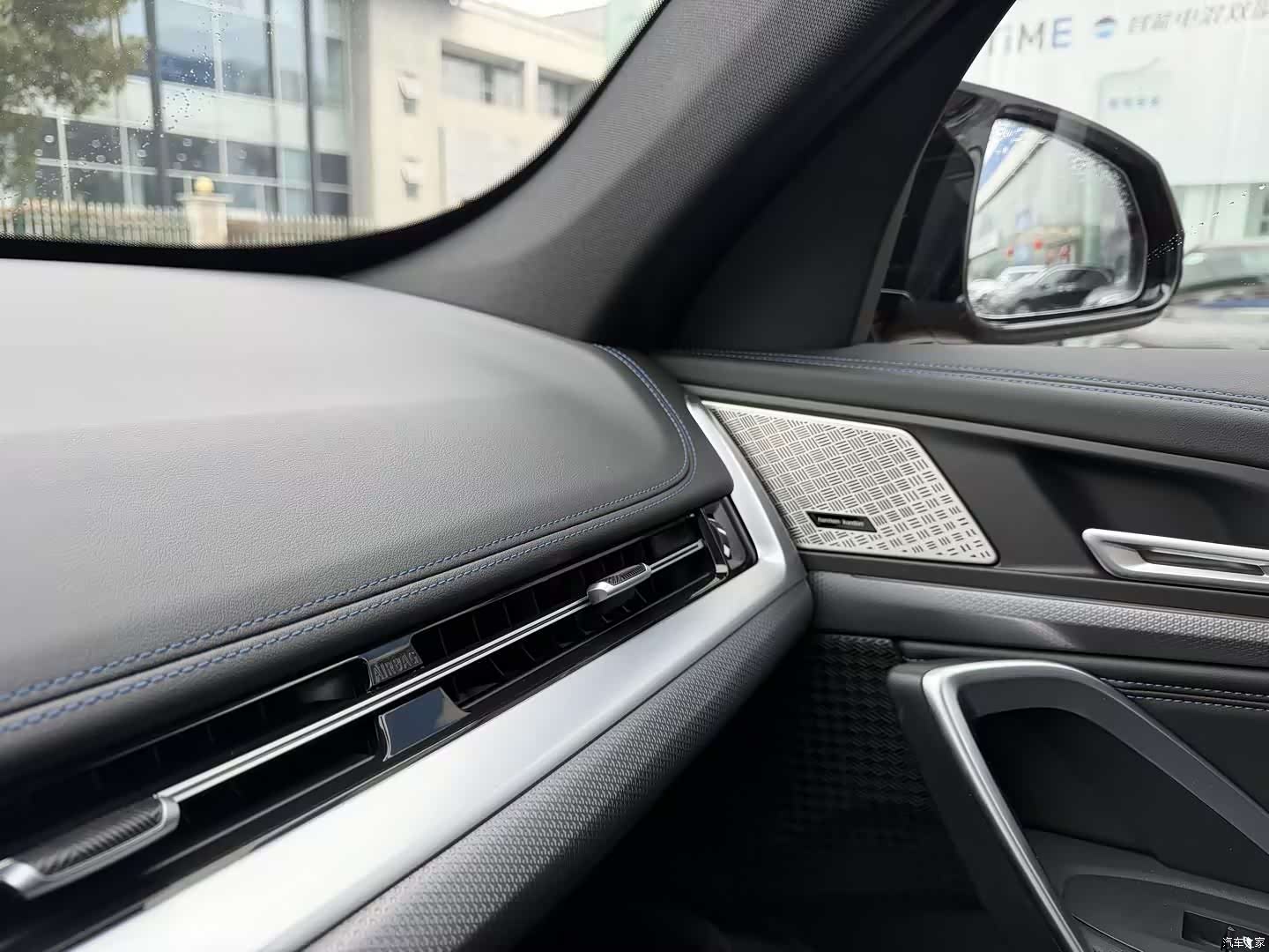 BMW X1, 2024 16