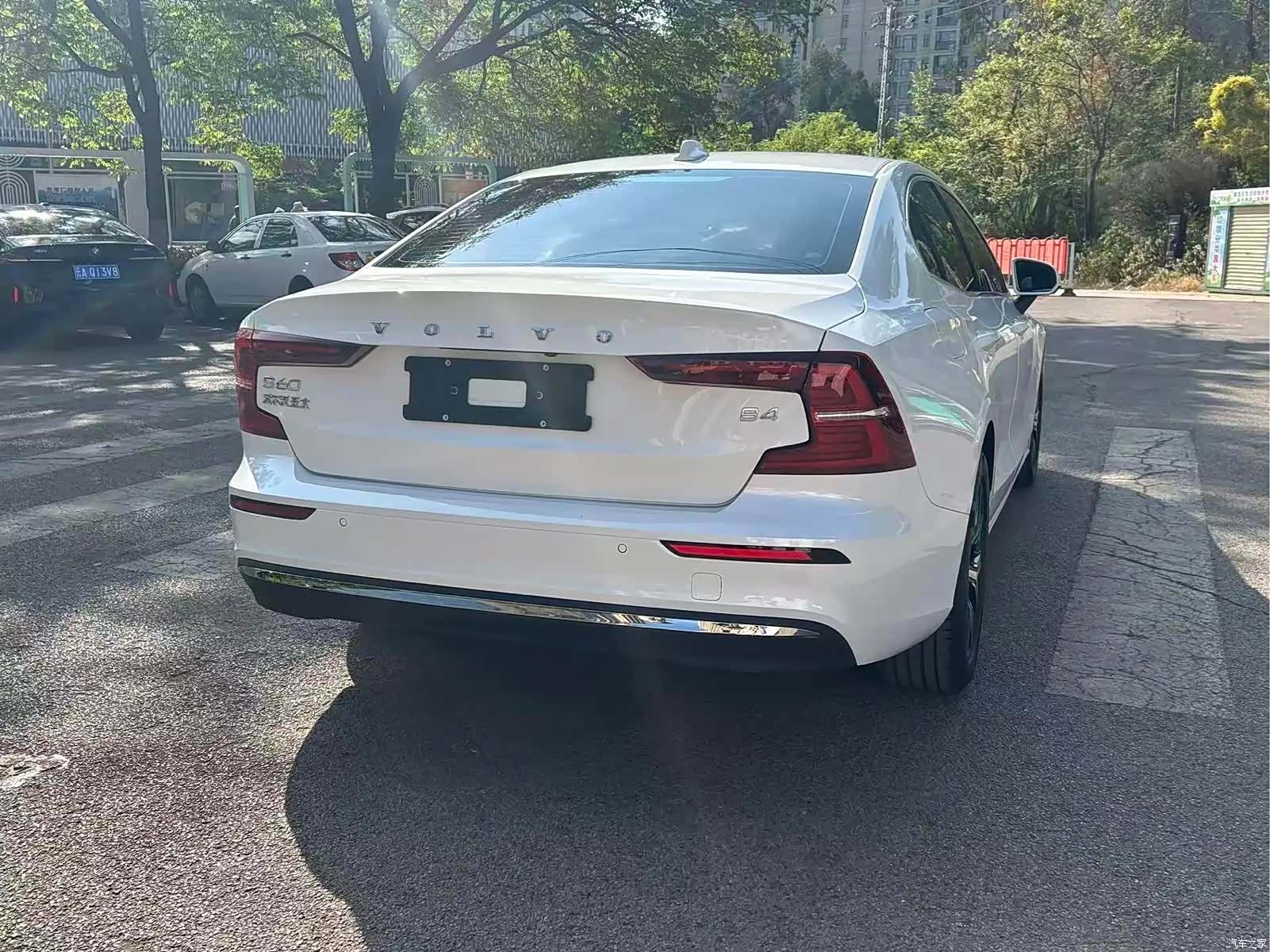 Volvo S60, 2023 9