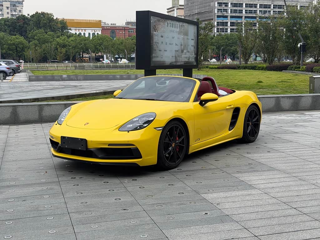Porsche 718