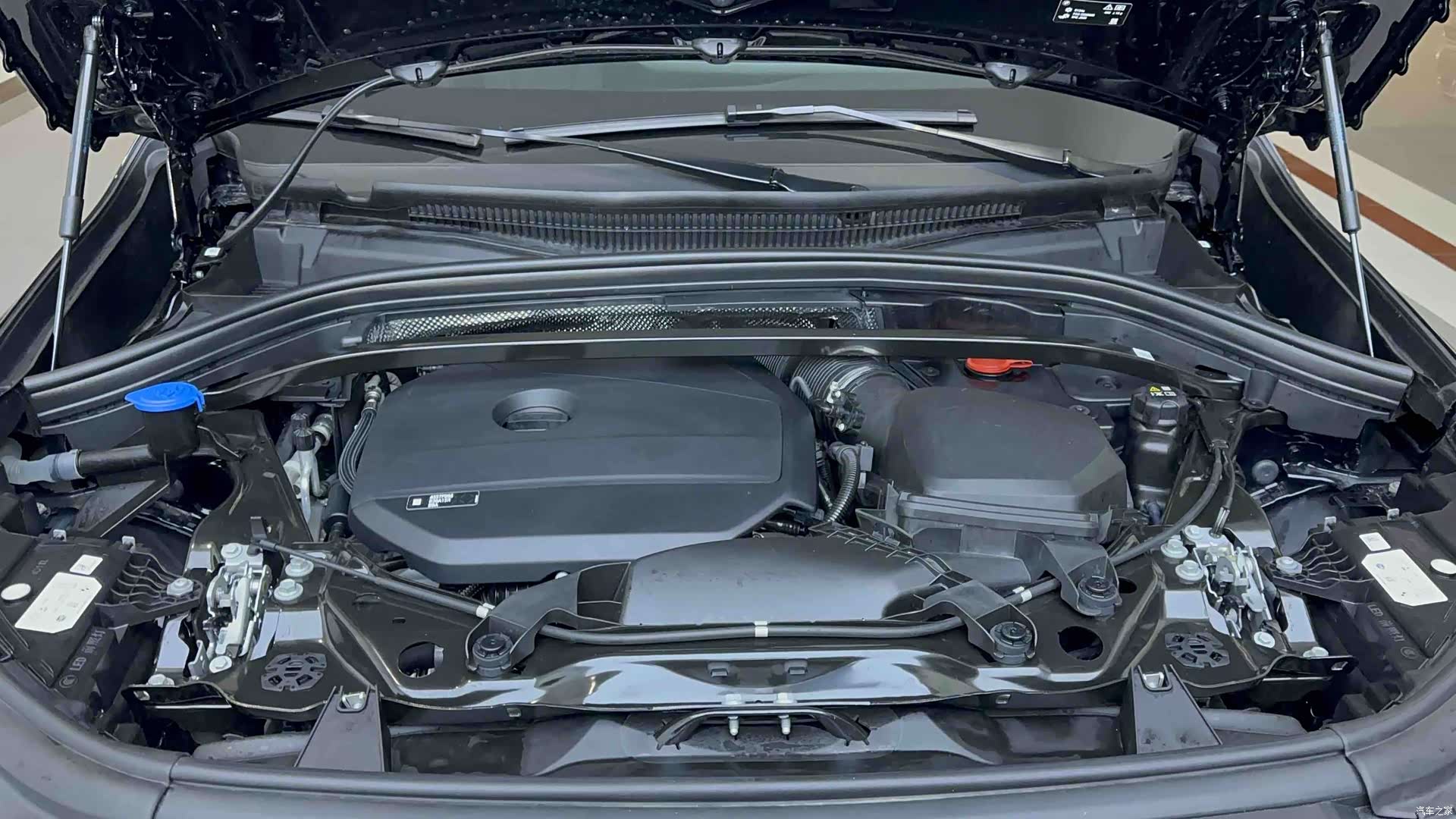 BMW X1, 2024 21