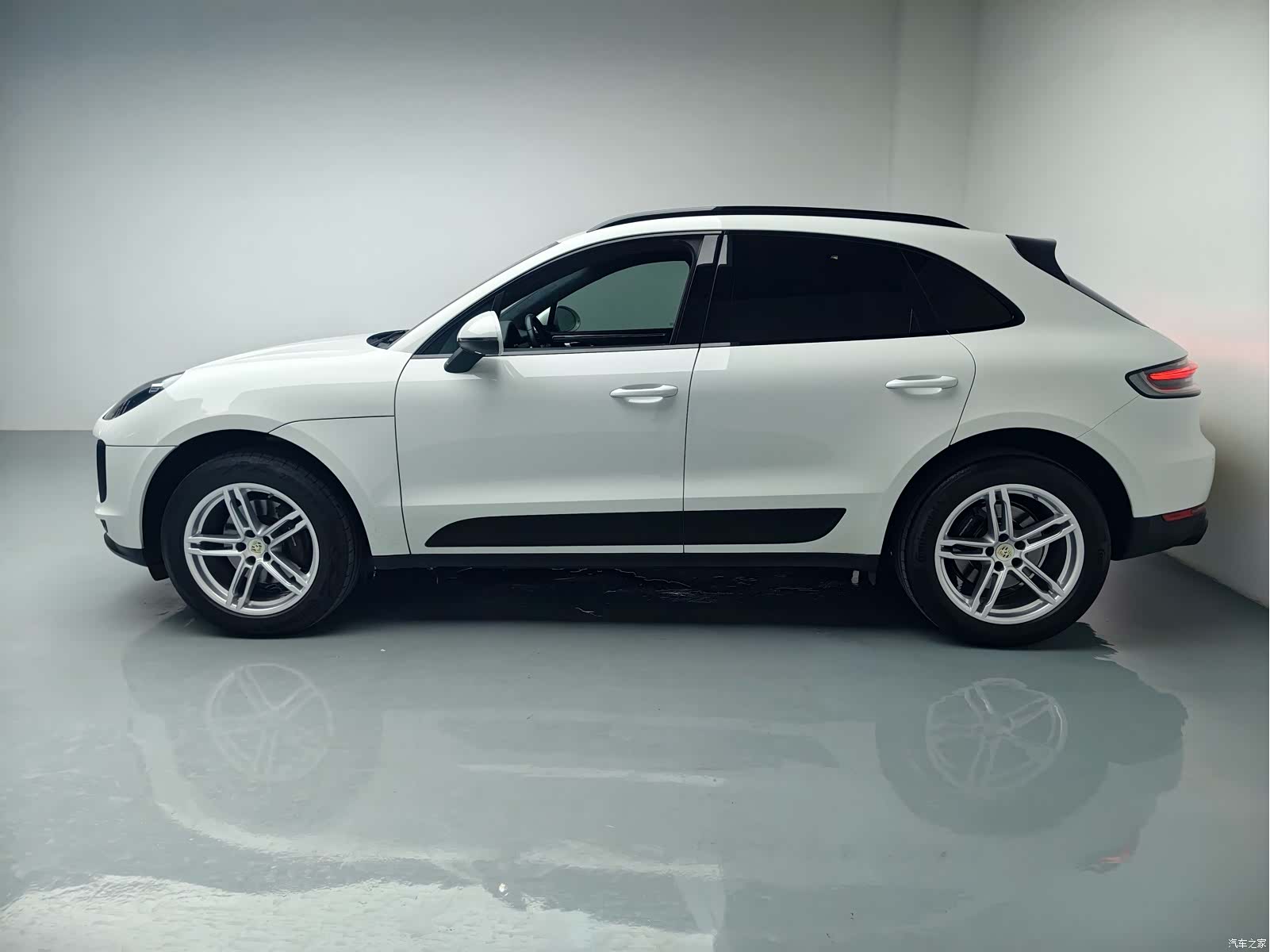 Porsche Macan, 2022 9