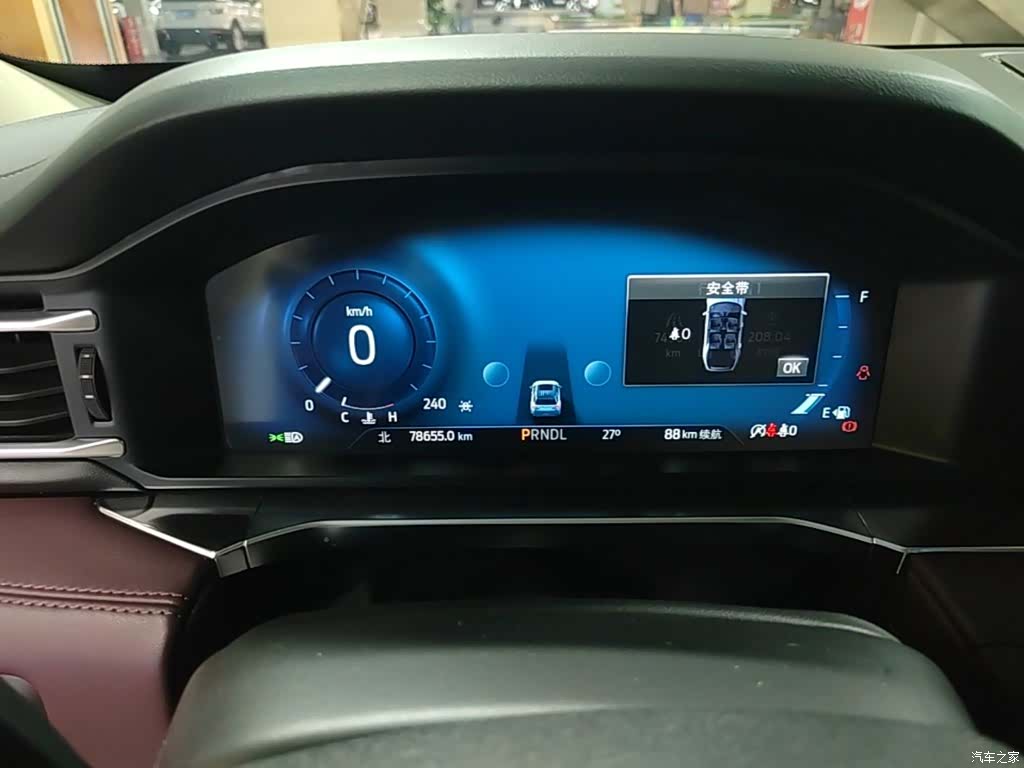 Ford Explorer, 2024 12