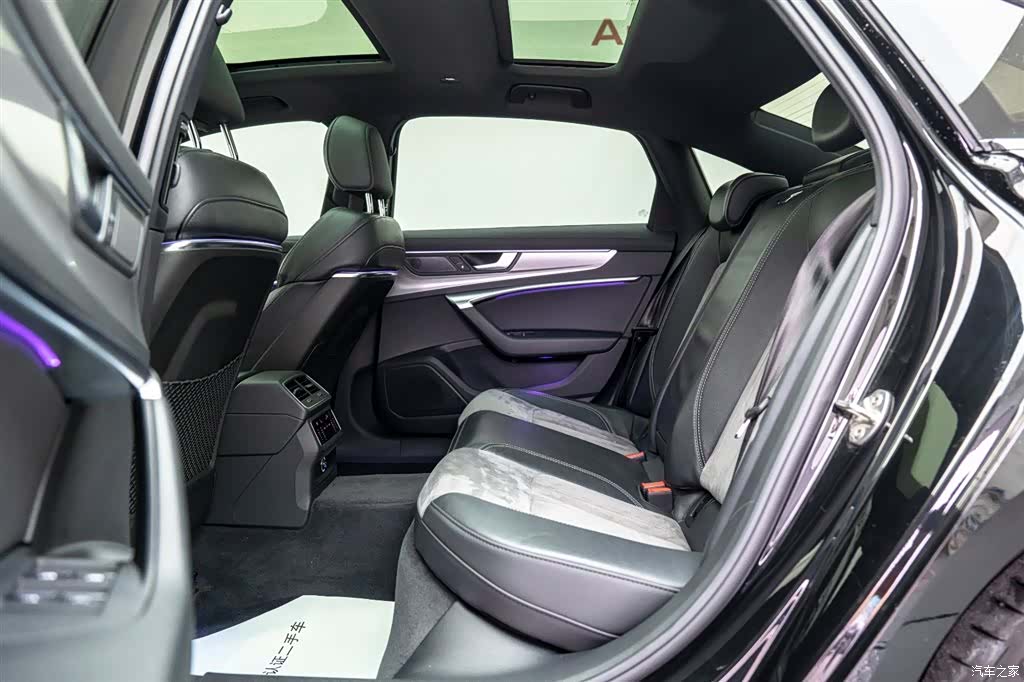 Audi A6L, 2022 11