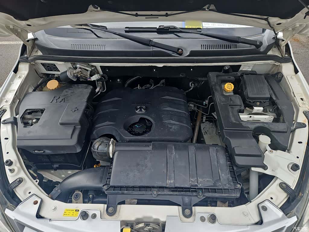 BAIC M20, 2017 14
