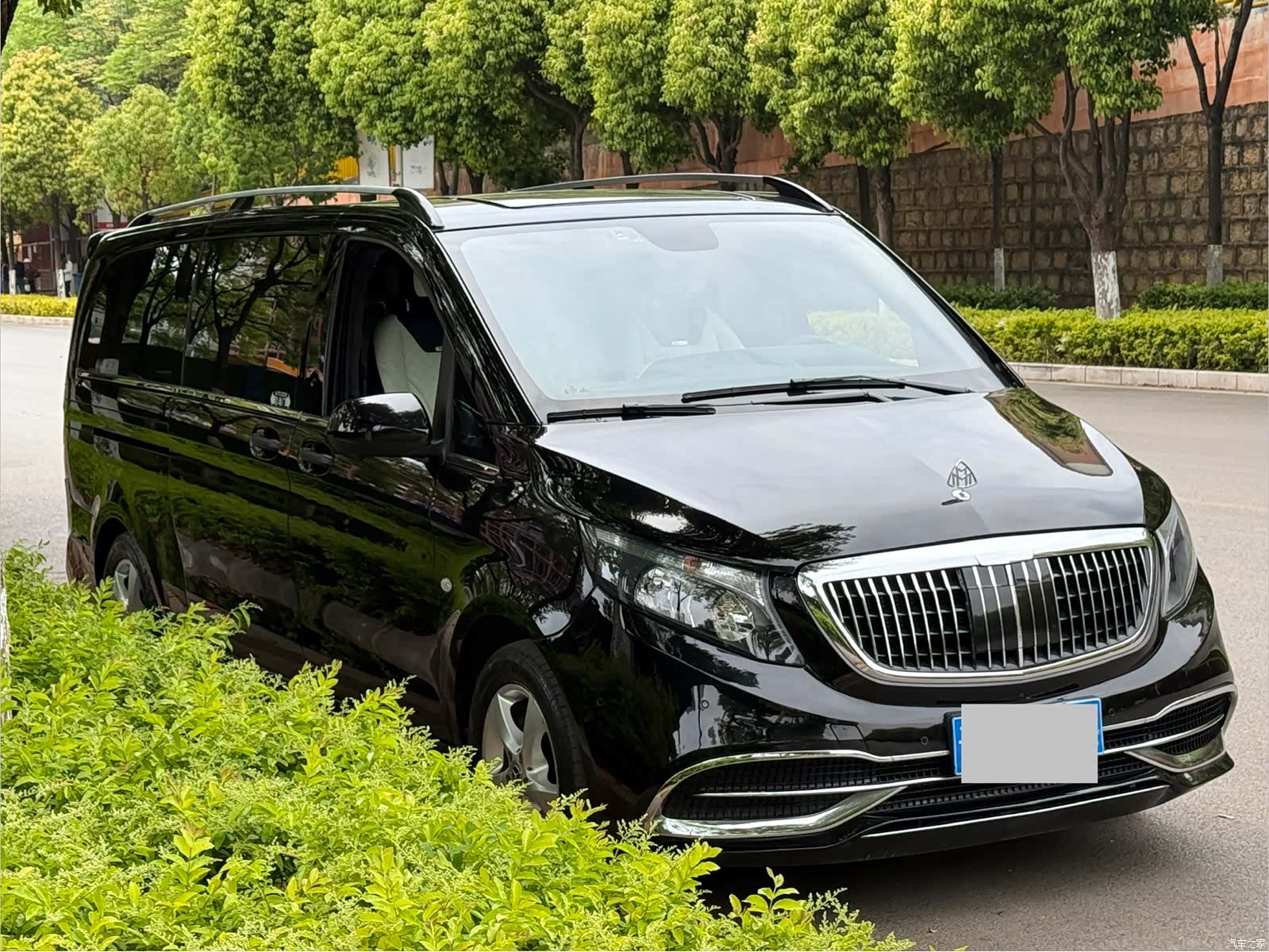 Mercedes-Benz 7, 2021 6
