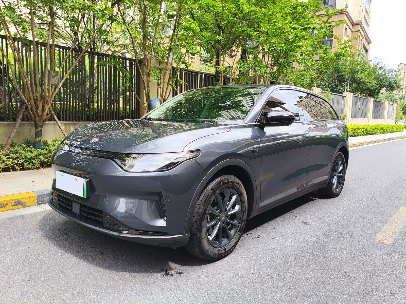 Leapmotor C11