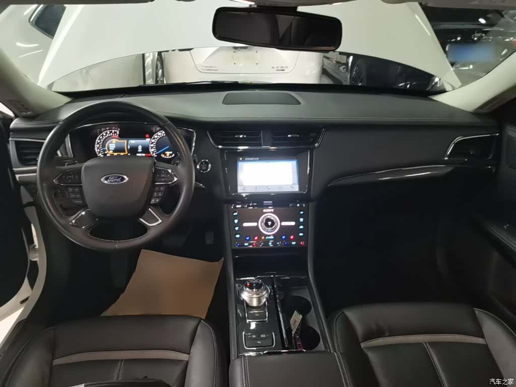 Ford Taurus, 2018 10