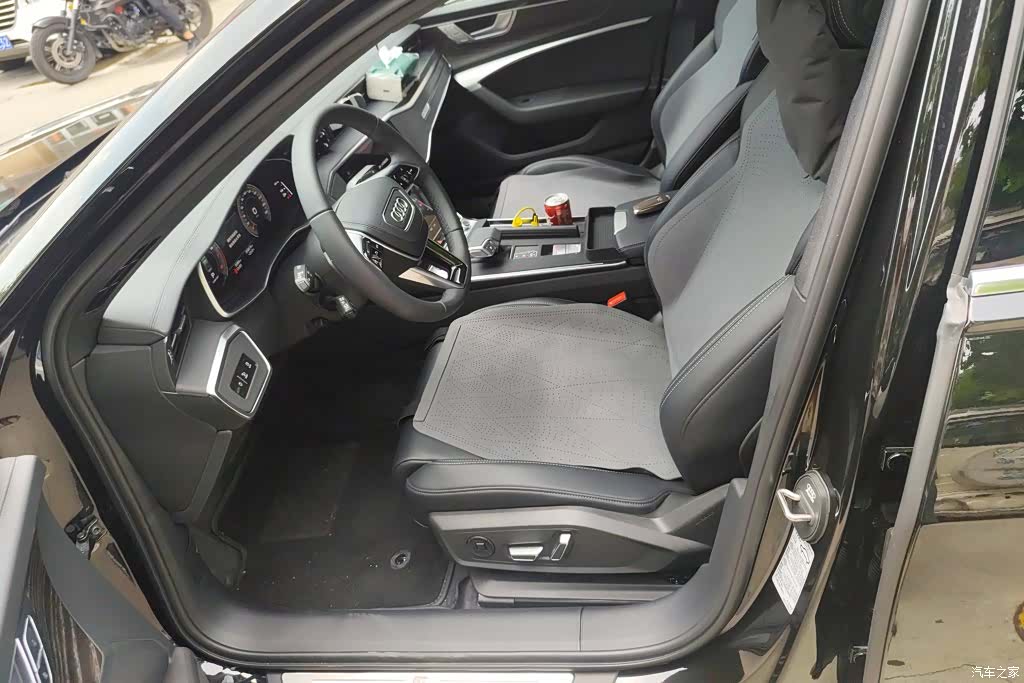 Audi A6L, 2025 9