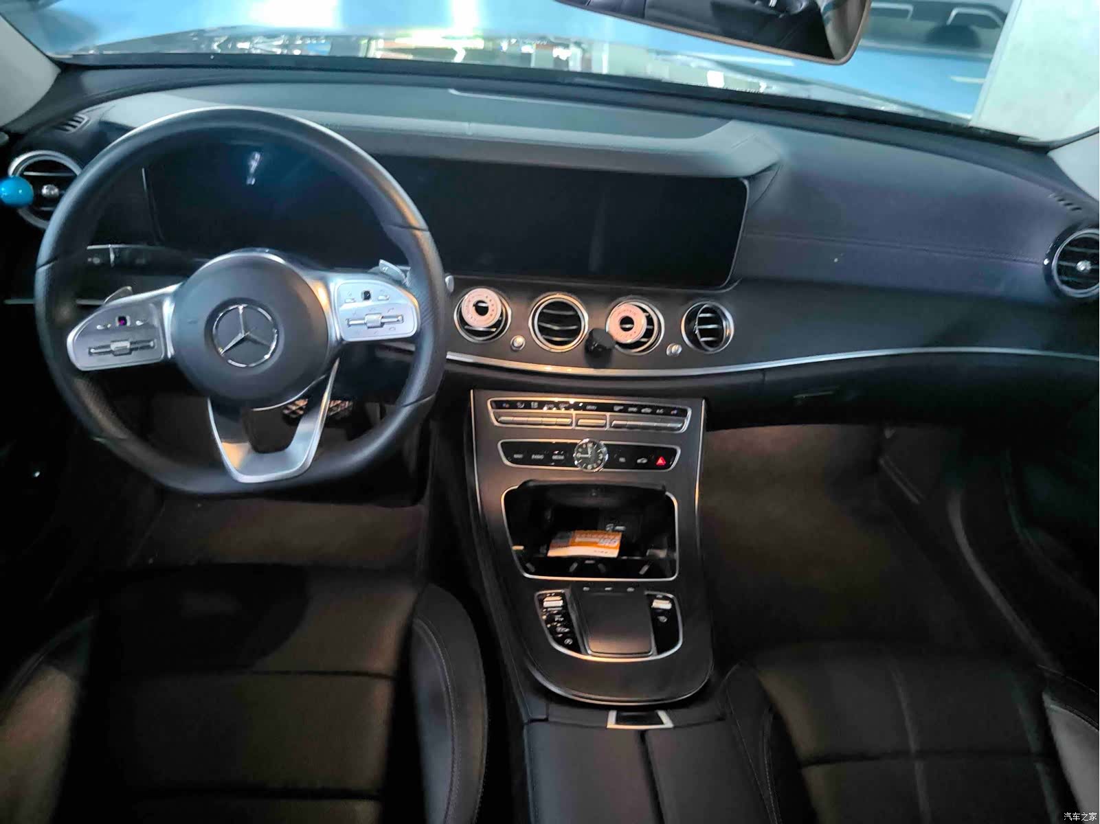 Mercedes-Benz E-Class, 2019 4