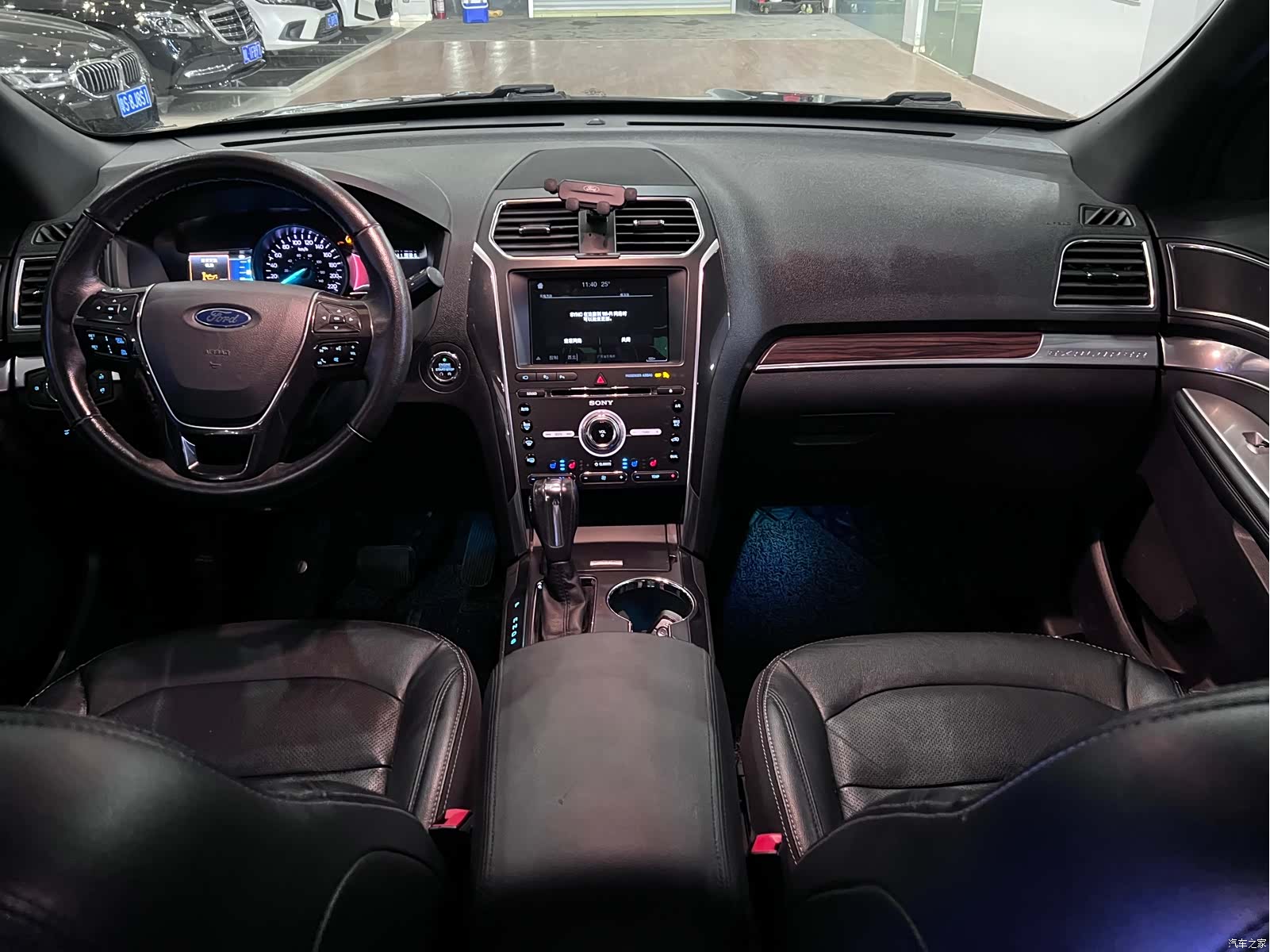 Ford Explorer, 2019 8