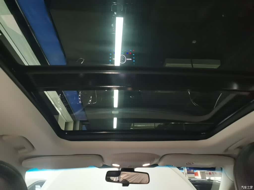Ford Taurus, 2018 18