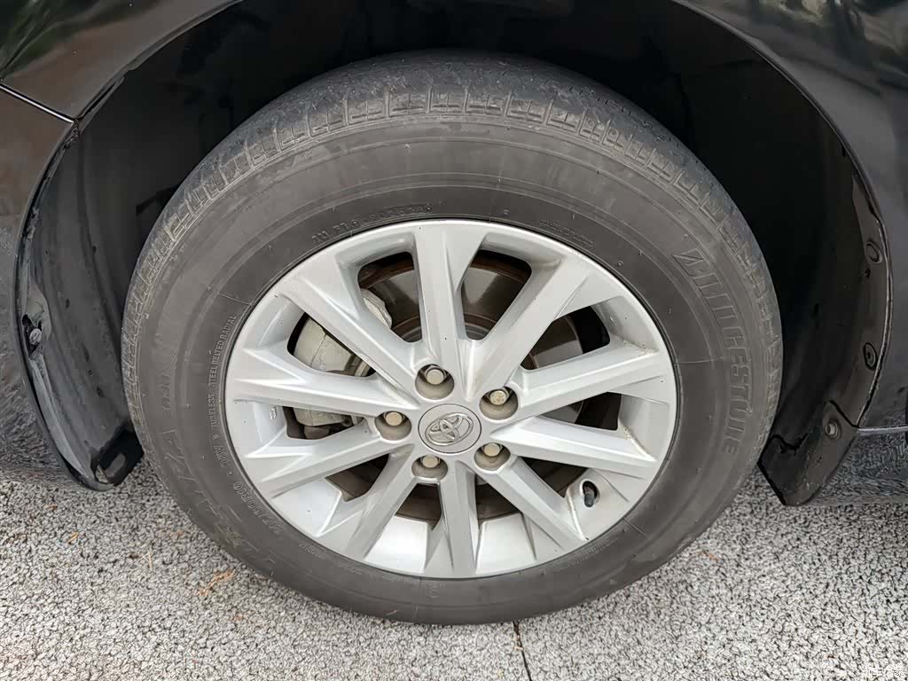 Toyota Camry, 2017 31