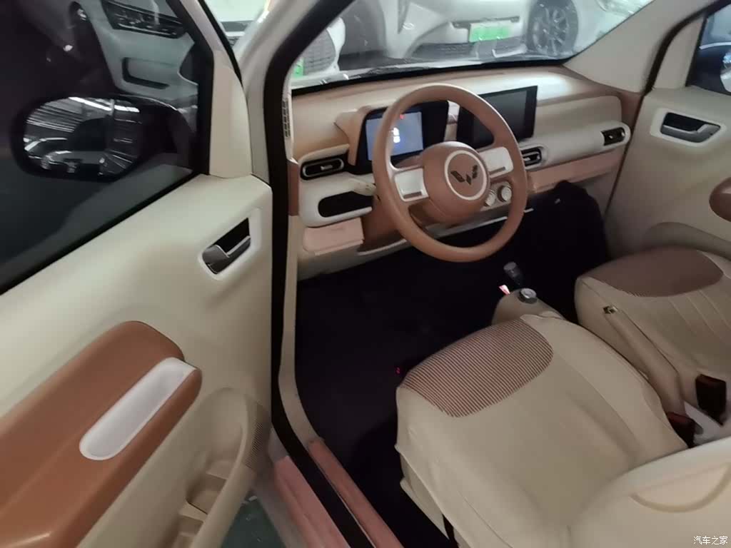 Wuling MINIEV, 2024 16