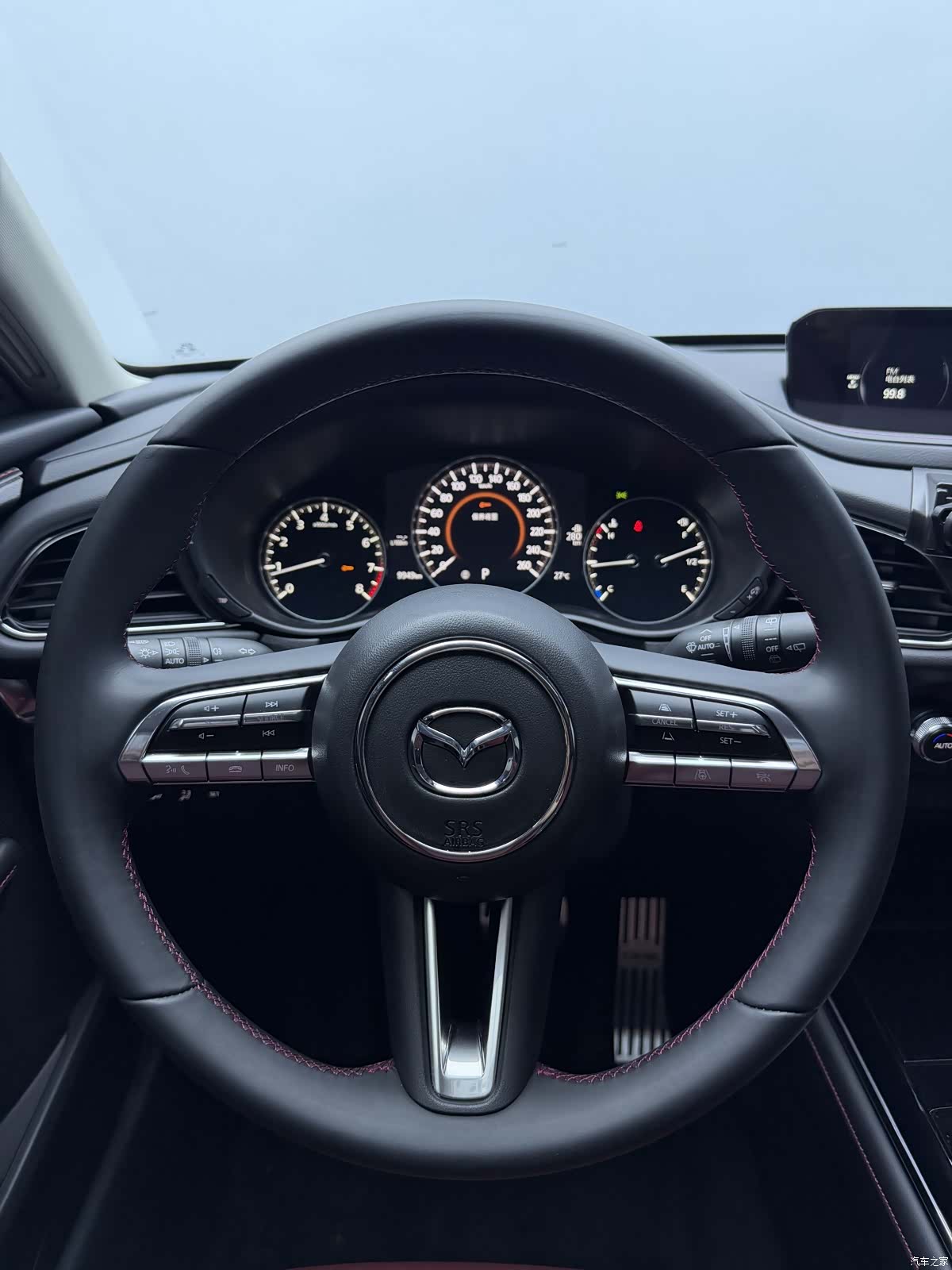Mazda CX-30, 2022 14