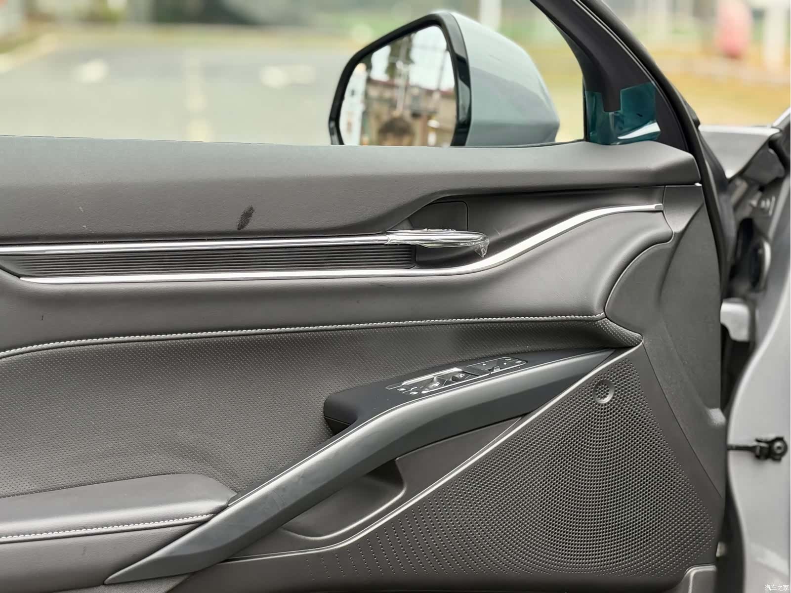 Ford Mondeo, 2025 10