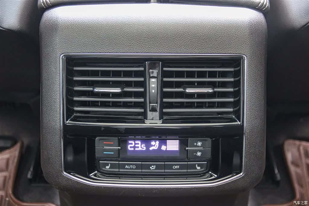 Volkswagen Teramont, 2017 21