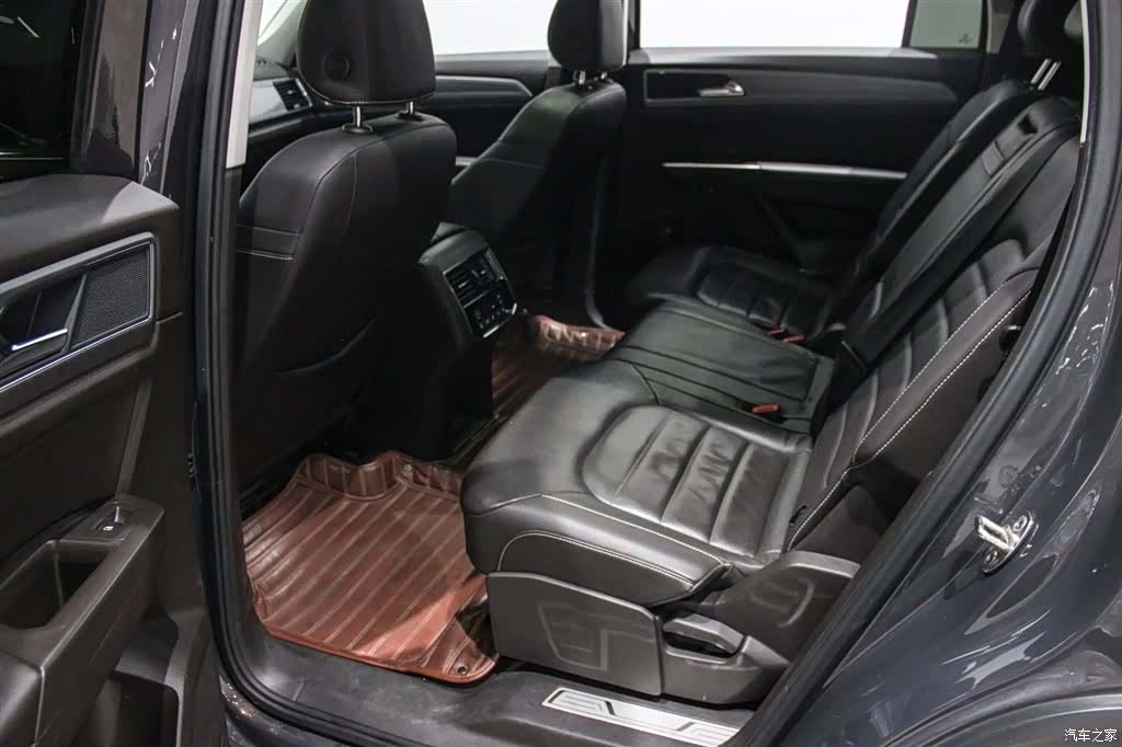 Volkswagen Teramont, 2017 11