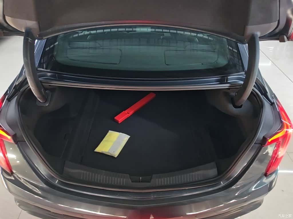 Cadillac CT5, 2021 19
