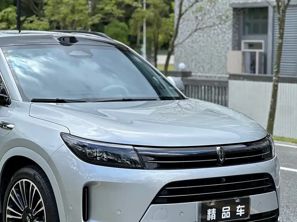 AITO Ask the world M7