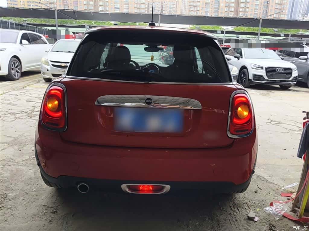 Mini ONE, 2019 6