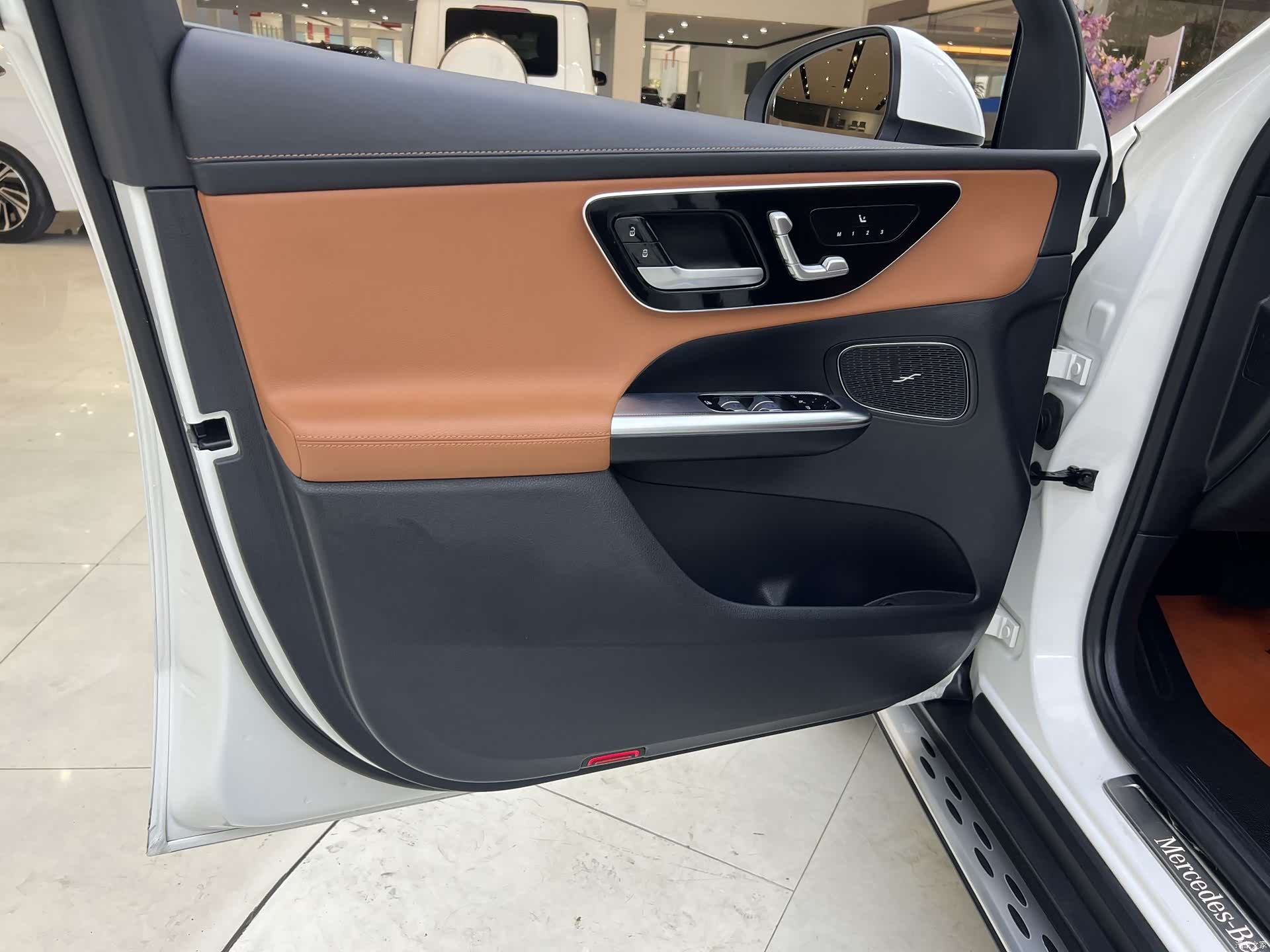 Mercedes-Benz GLC, 2023 11