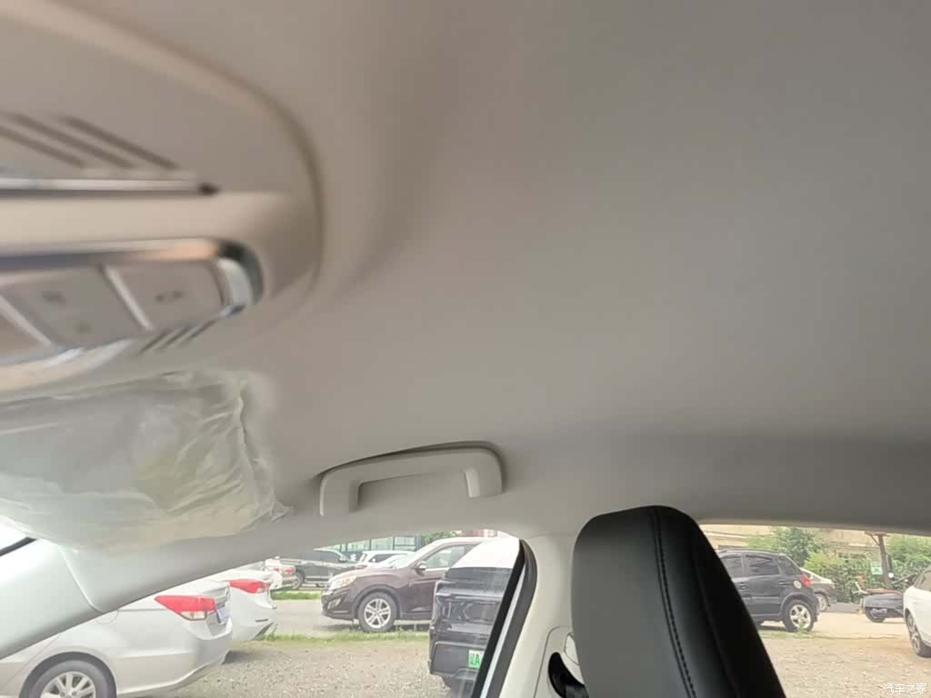 Wuling Starlight, 2024 18