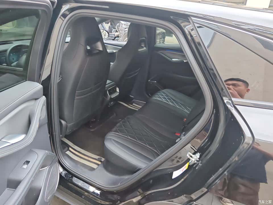 BYD HiAce, 2024 6
