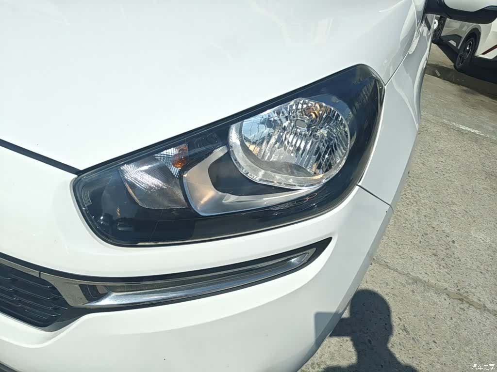 Kia KX3, 2016 24
