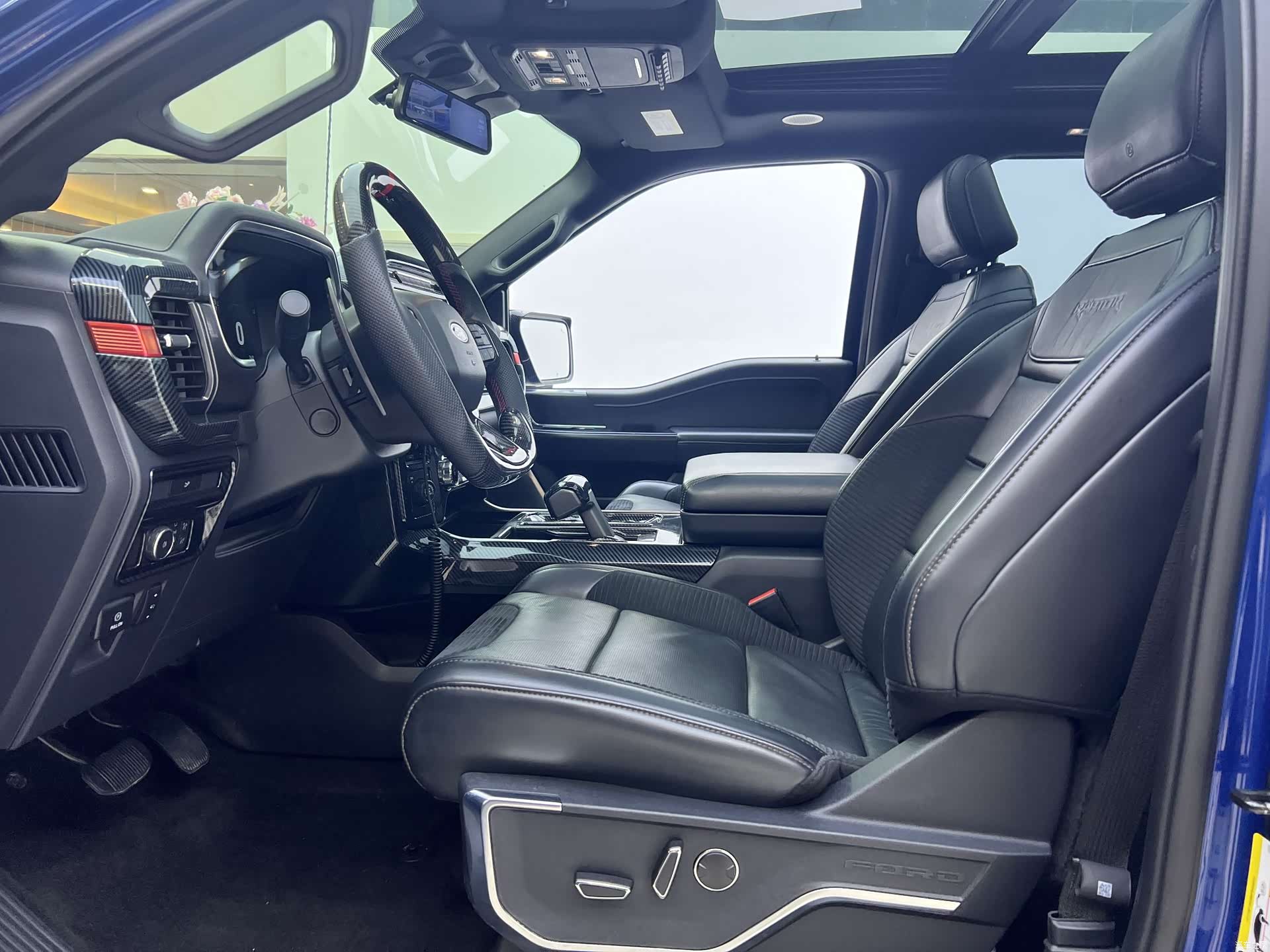 Ford F-150, 2023 все фото