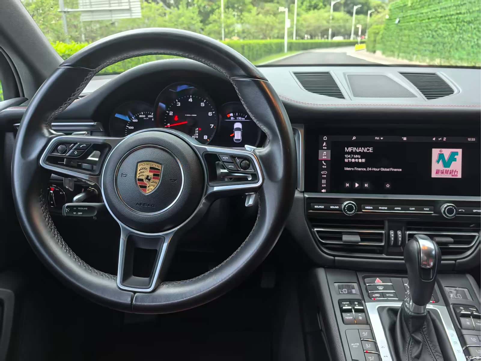 Porsche Macan, 2019 8