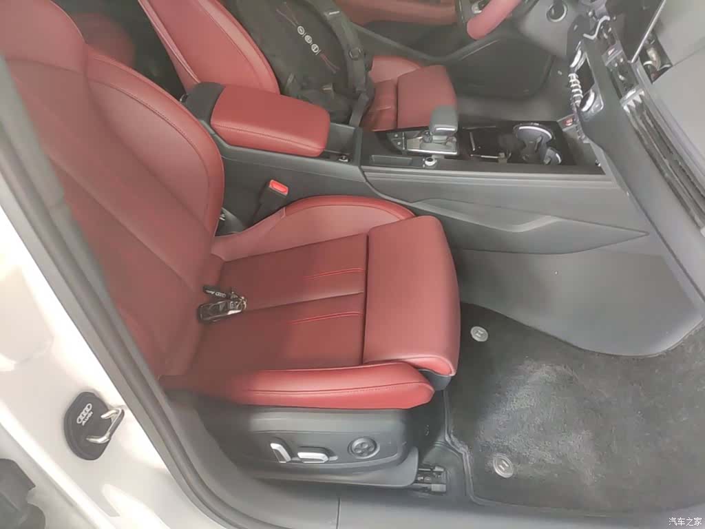 Audi A4L, 2025 17
