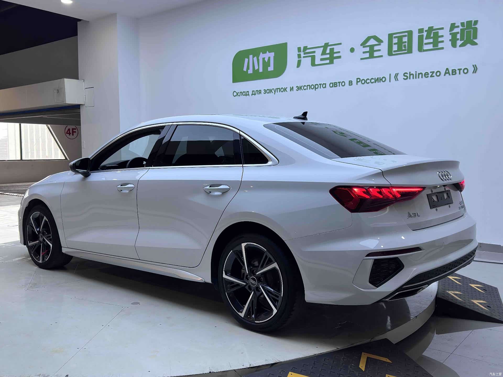 Audi A3, 2022 все фото