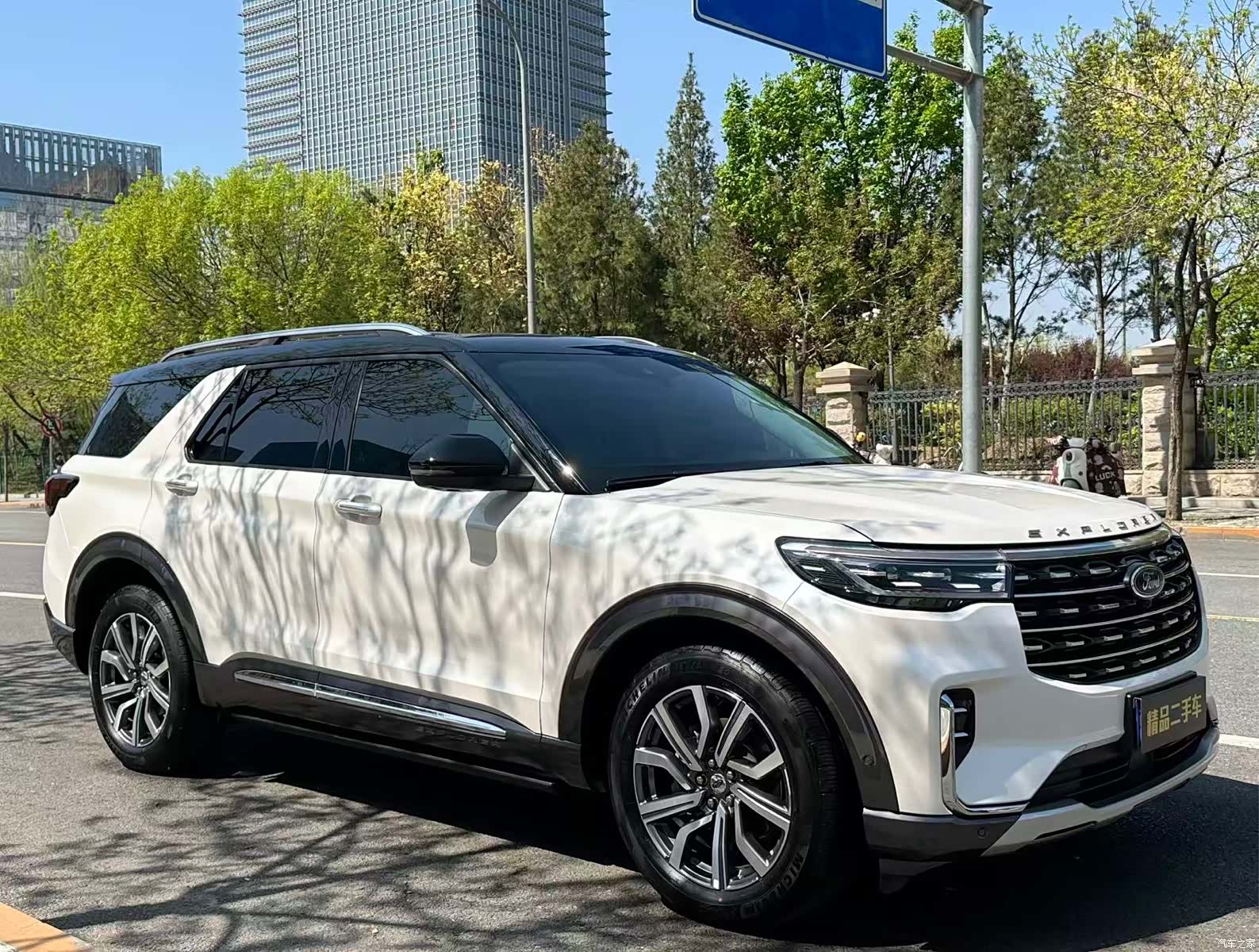 Ford Explorer, 2023 2