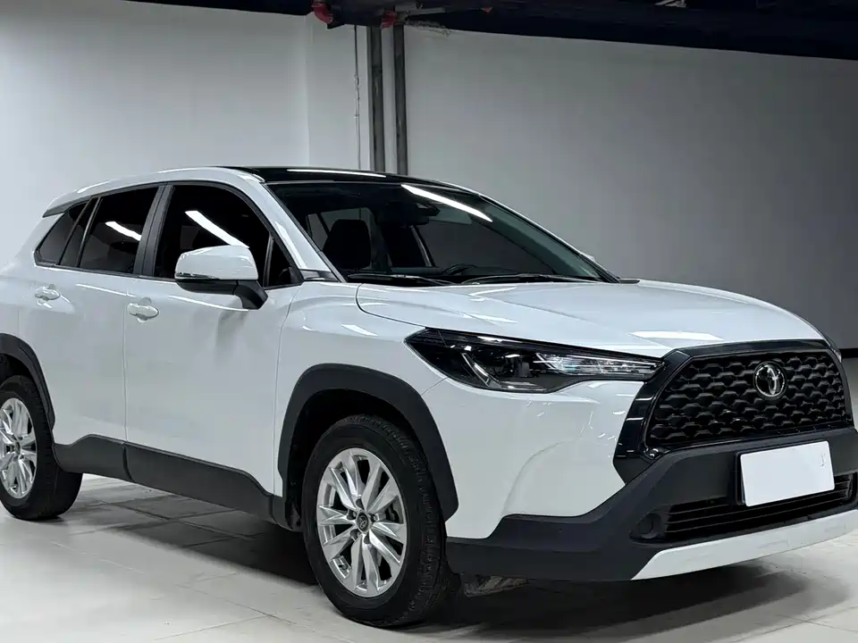 Toyota Corolla Sharp amplifier