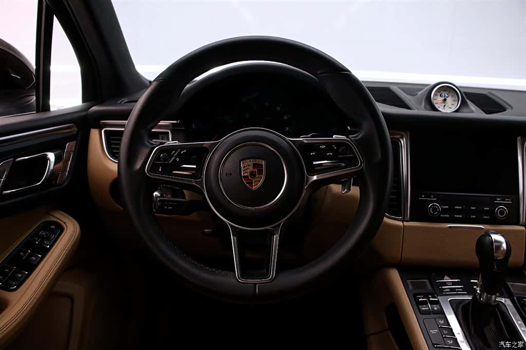 Porsche Macan, 2016 7