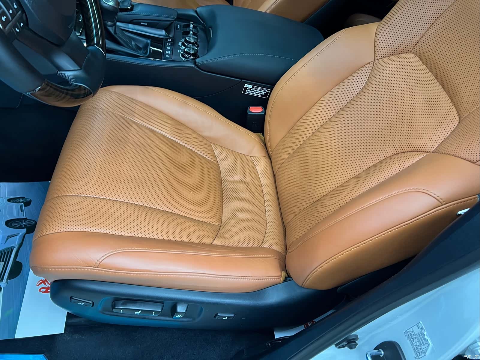 Lexus LX, 2018 15