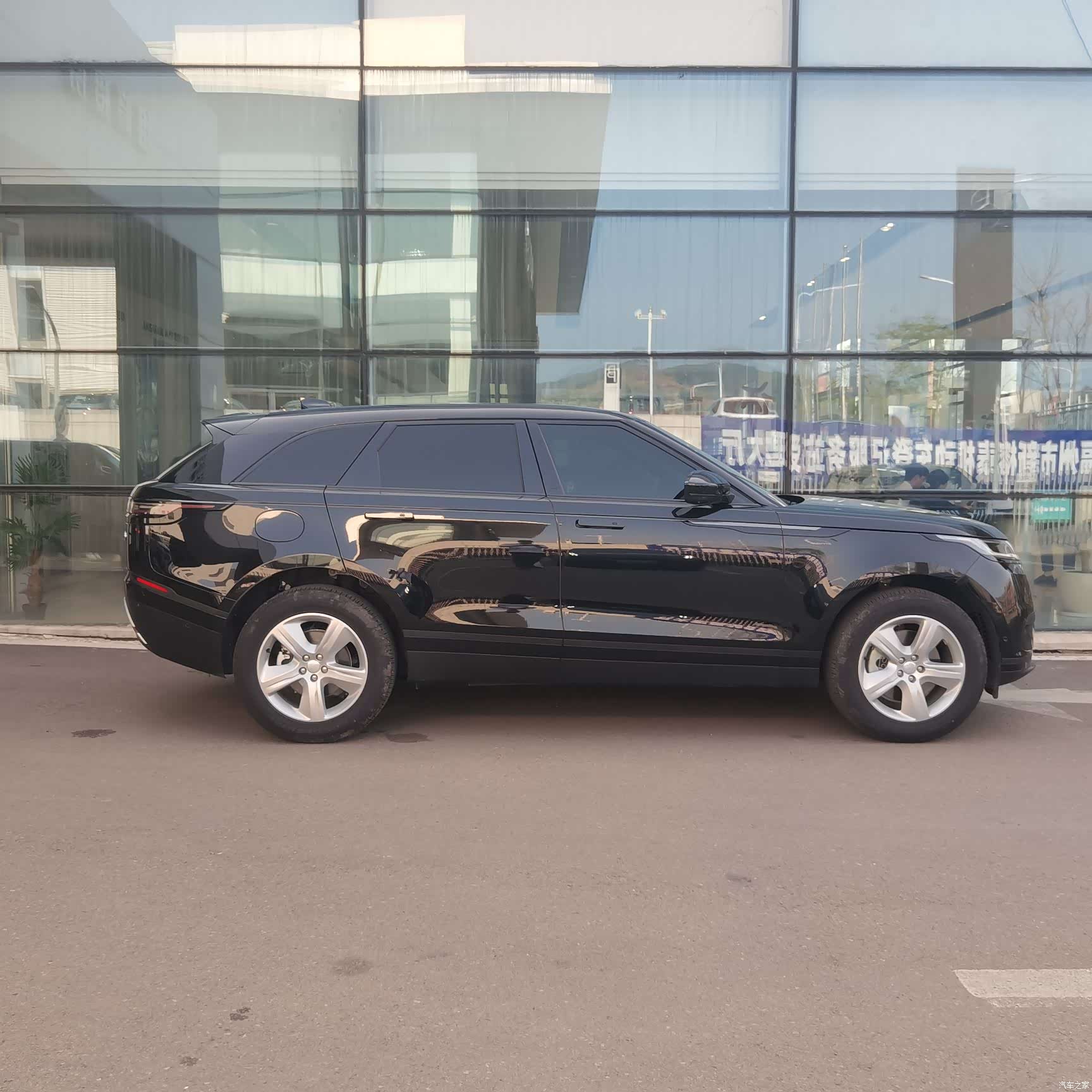 Land Rover Range Rover, 2025 23
