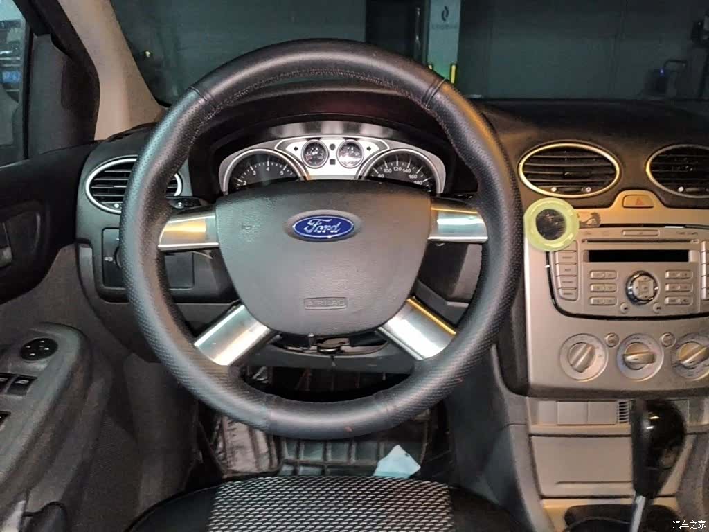 Ford Focus, 2015 3