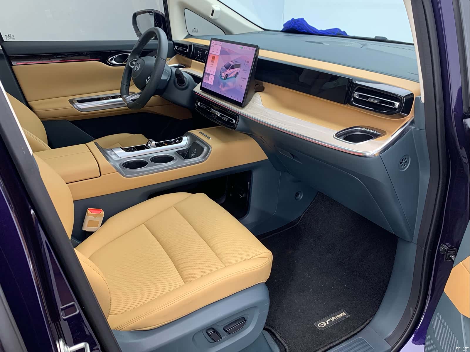 Trumpchi E8, 2024 9