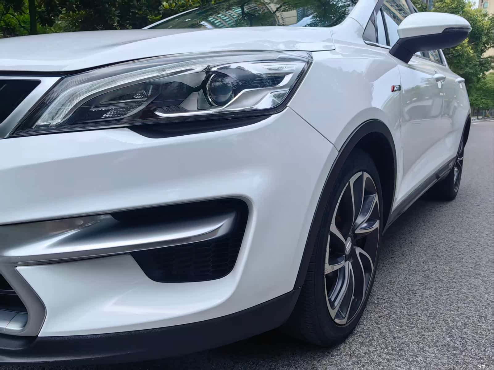Geely Emgrand, 2017 16