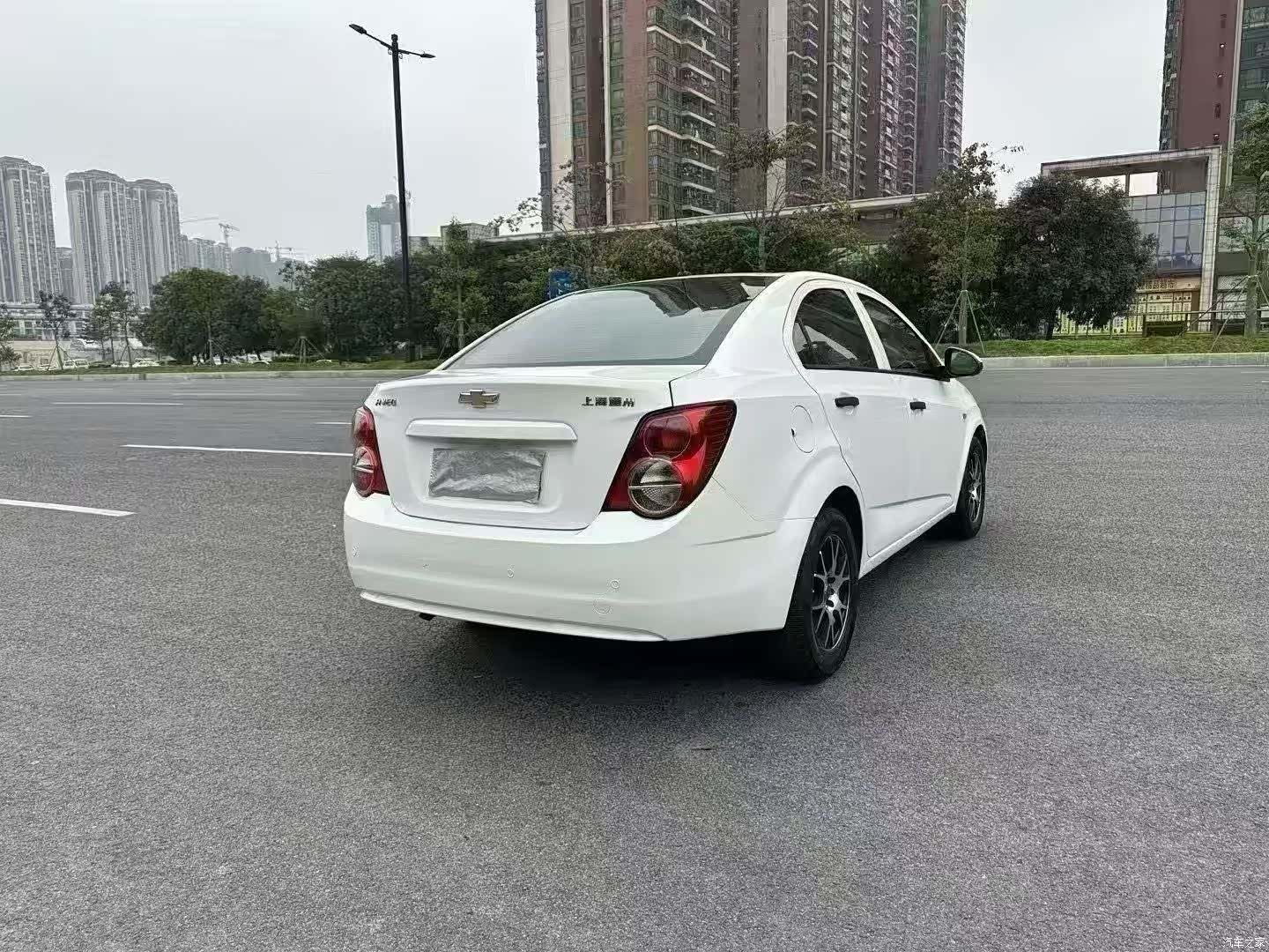 Chevrolet SL, 2014 9