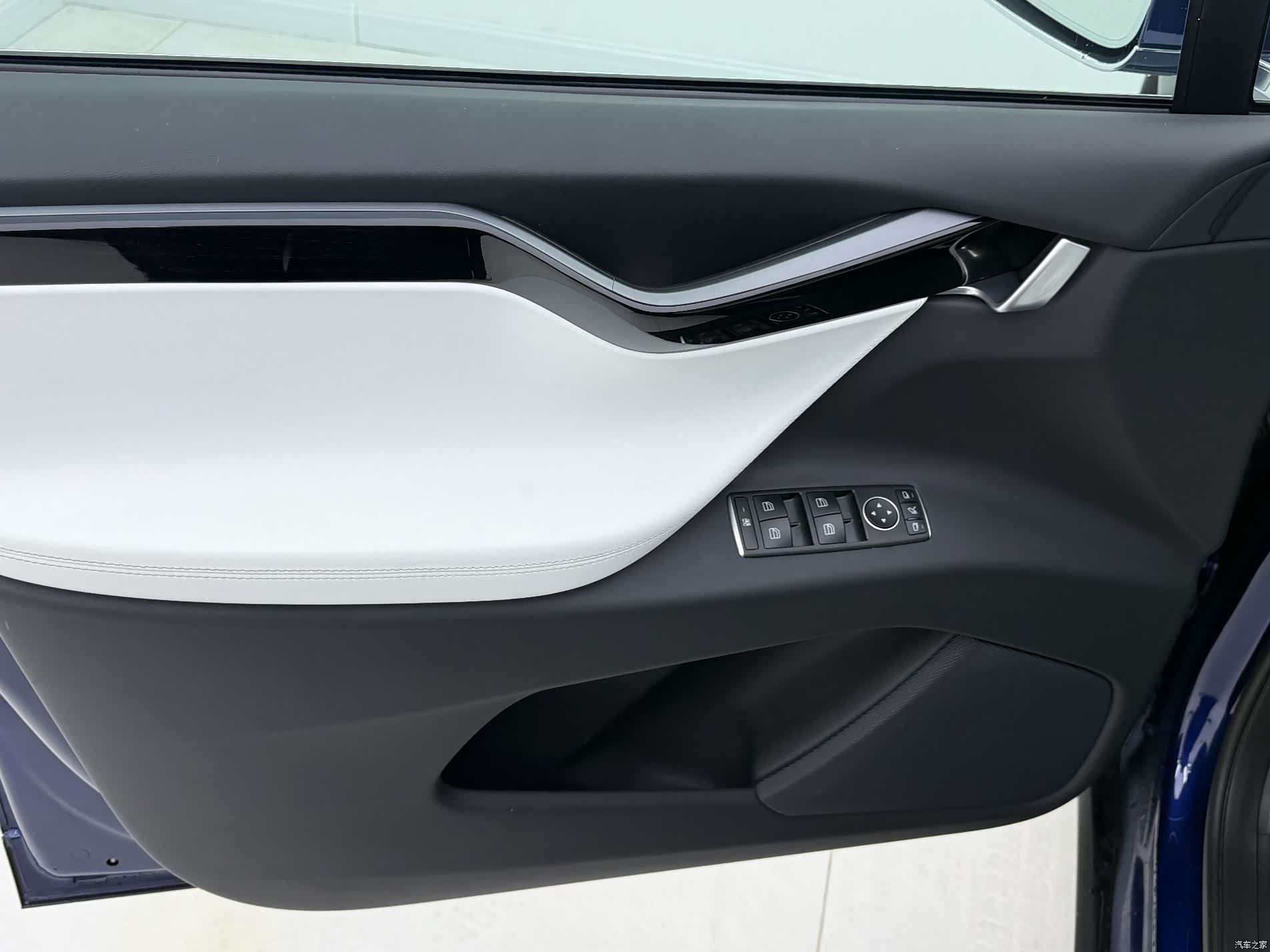 Tesla Model X, 2020 21
