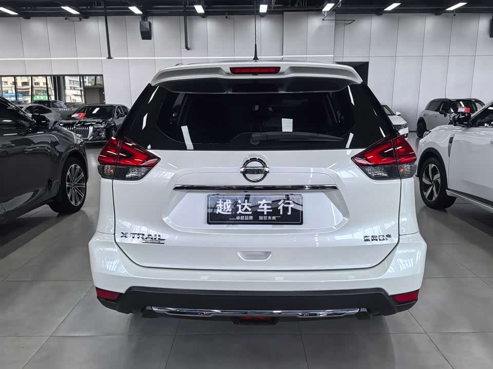 Nissan Qijun