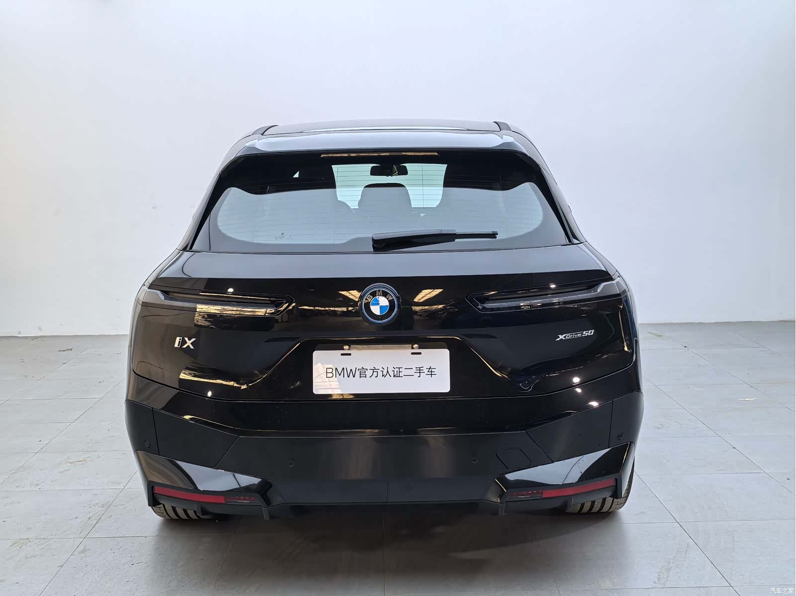 BMW iX, 2023 все фото