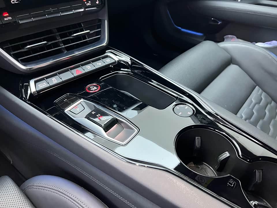 Audi RS GT