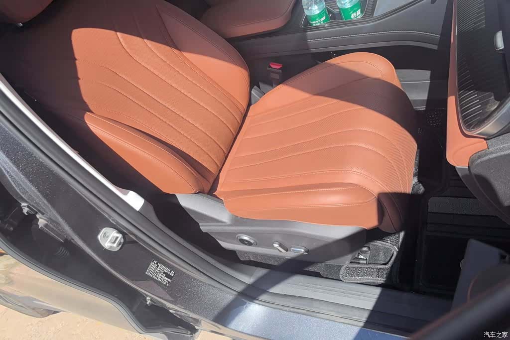 Chery Tiggo 8, 2025 8