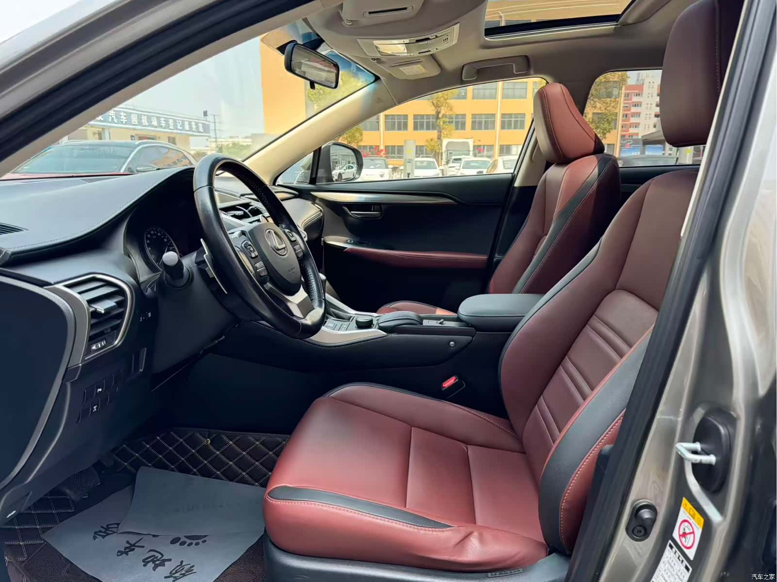 Lexus NX, 2016 4