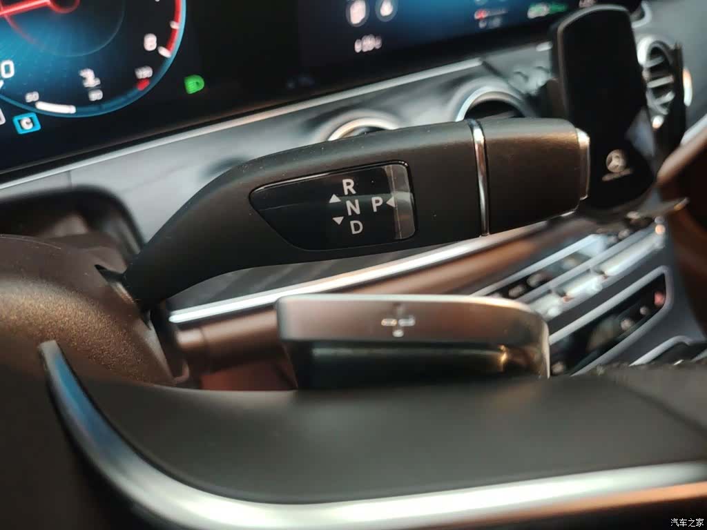 Mercedes-Benz E-Class, 2022 7