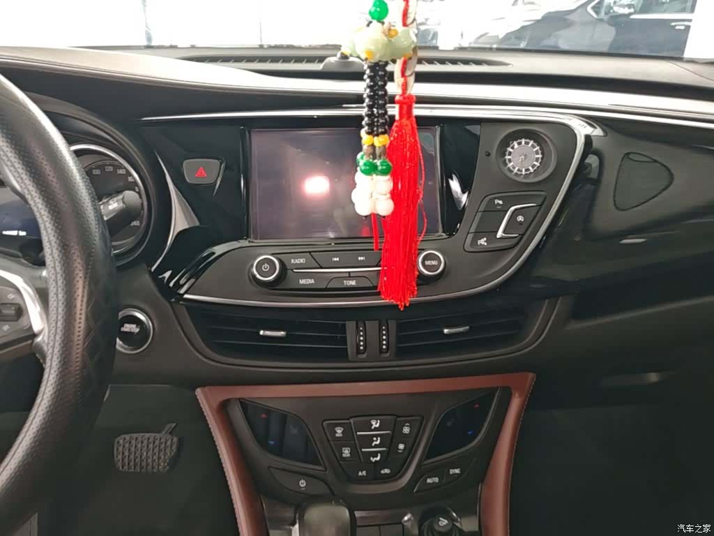 Buick Envision Plus, 2019 13