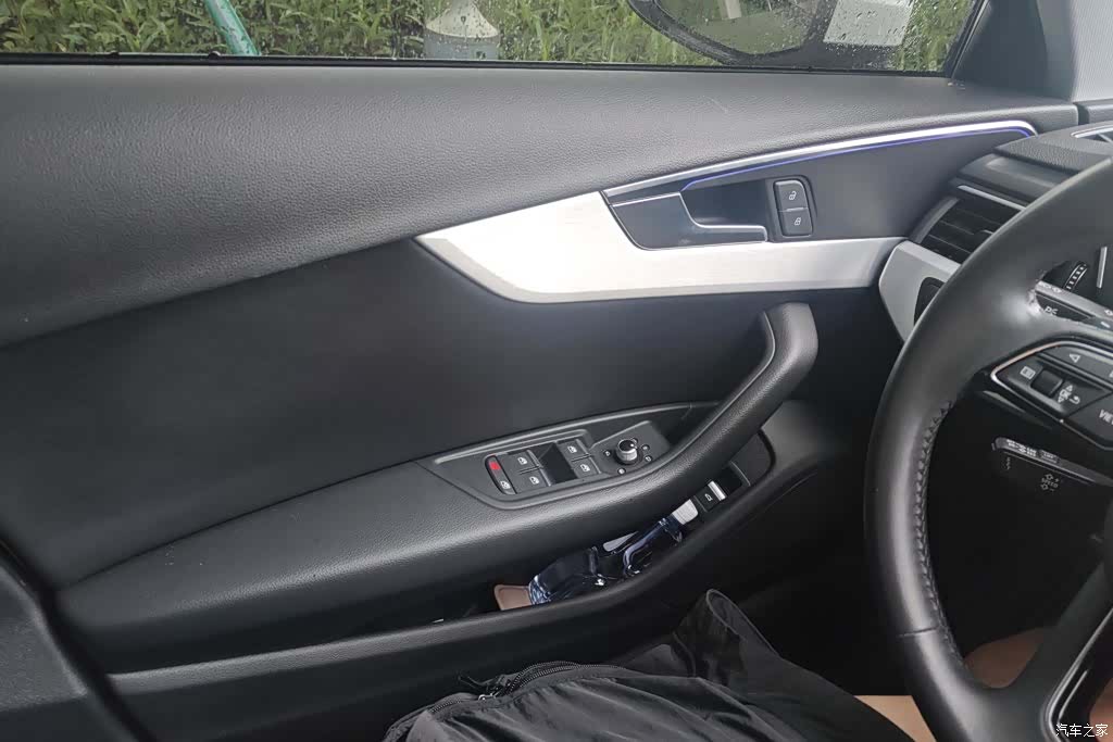 Audi A4L, 2020 7